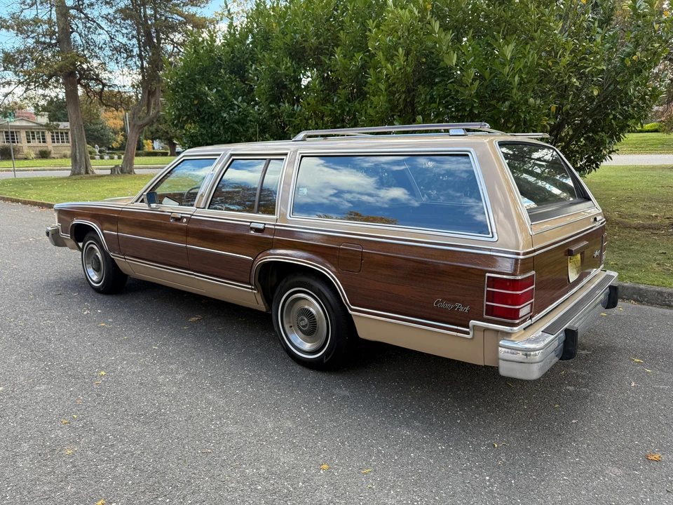 1985 Mercury Colony Park - Image 14 of 31