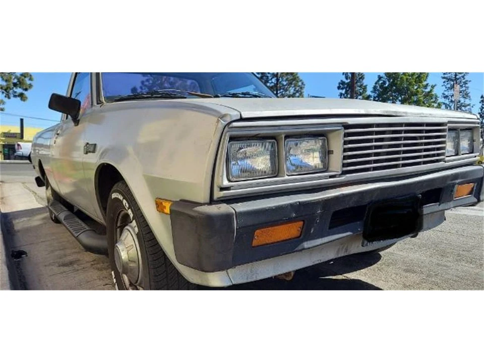 1985 Mitsubishi Triton 1st Gen - Image 4 of 16