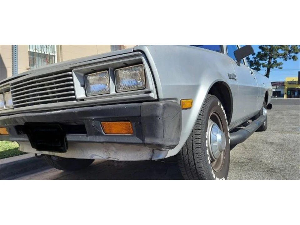 1985 Mitsubishi Triton 1st Gen - Image 3 of 16