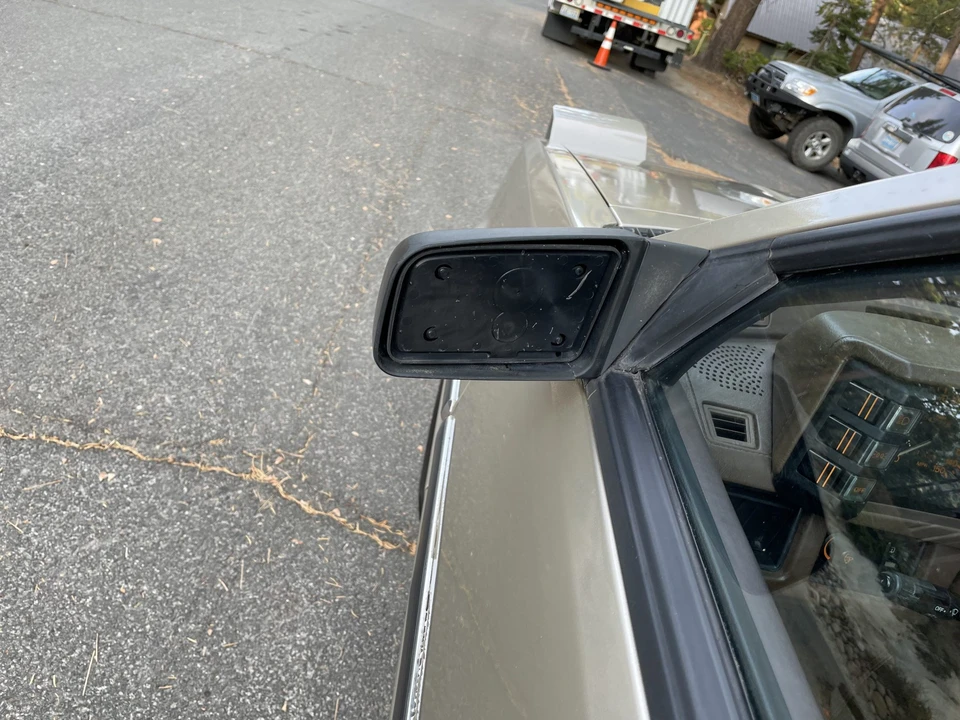 1985 Chrysler Conquest - Image 31 of 31
