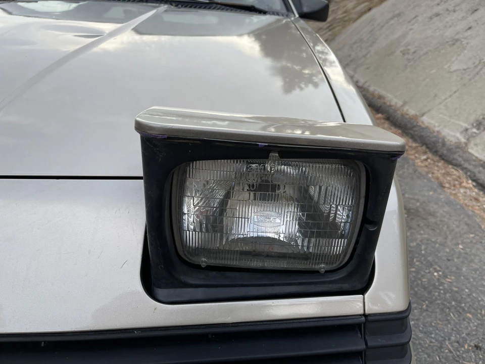 1985 Chrysler Conquest - Image 28 of 31