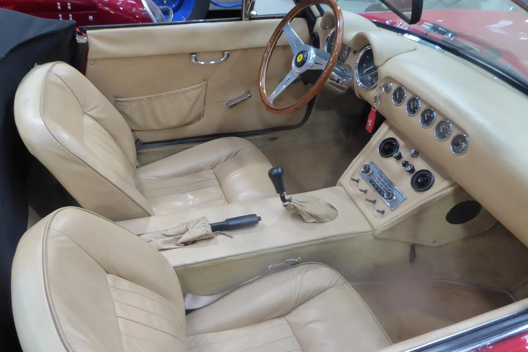 1985 Modena - Image 30 of 31