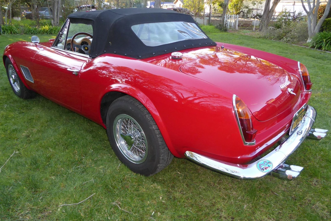 1985 Modena - Image 17 of 31