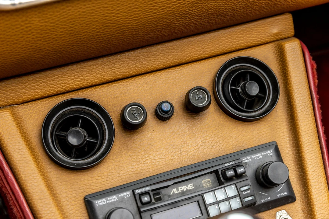 1985 Modena - Image 31 of 31