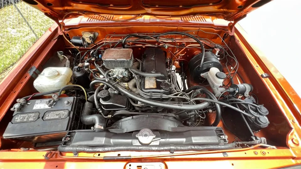 1985 Nissan - Image 16 of 17