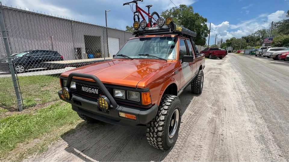 1985 Nissan - Image 6 of 17