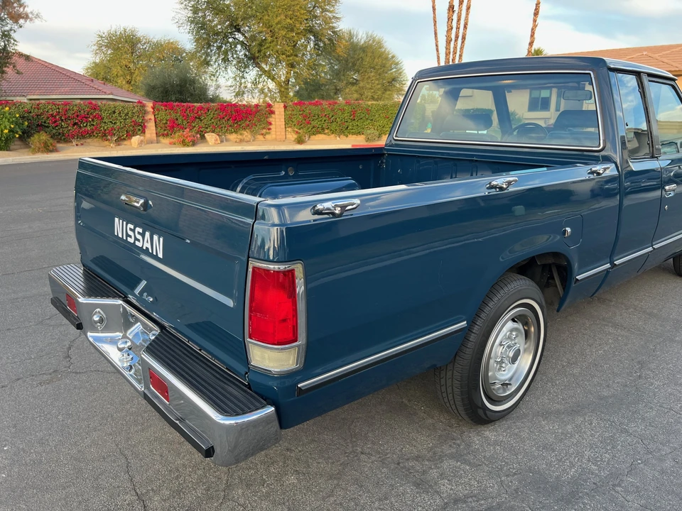 1985 Nissan - Image 30 of 31