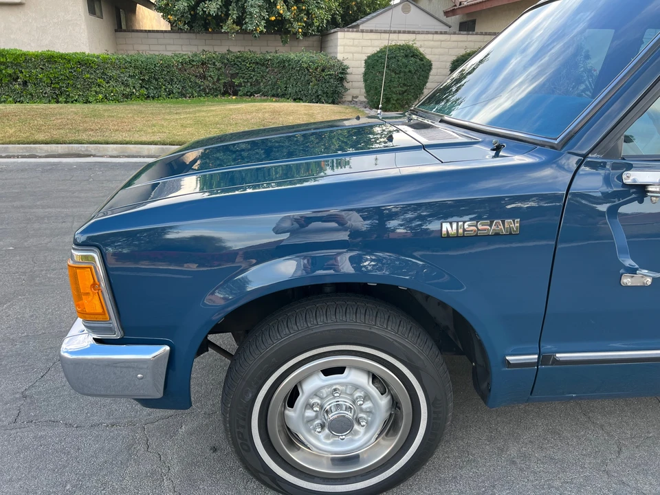 1985 Nissan - Image 24 of 31