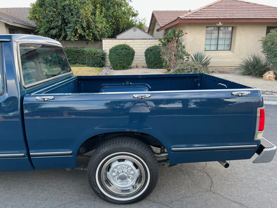 1985 Nissan - Image 29 of 31