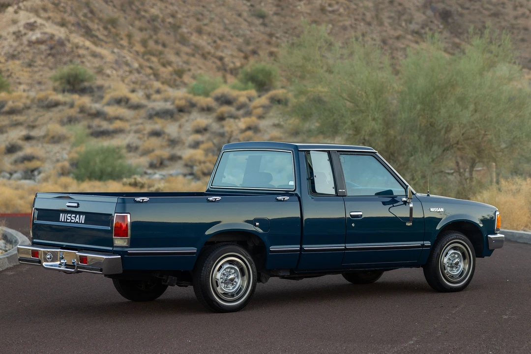 1985 Nissan - Image 16 of 31