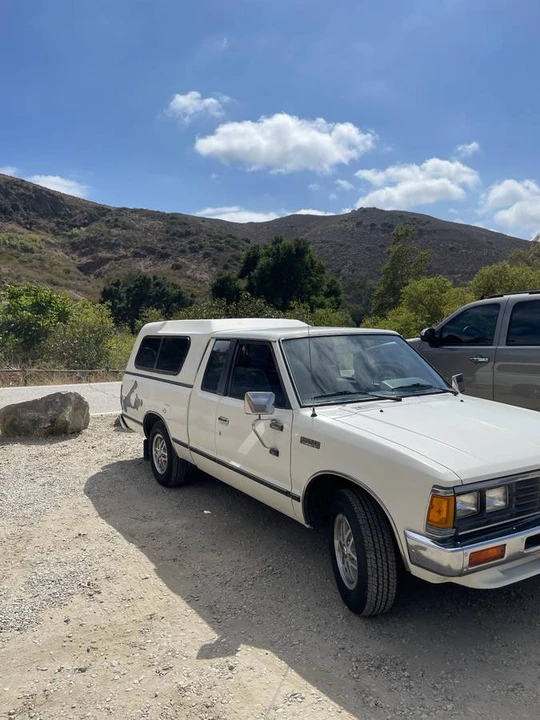 1985 Nissan Frontier - Image 7 of 10