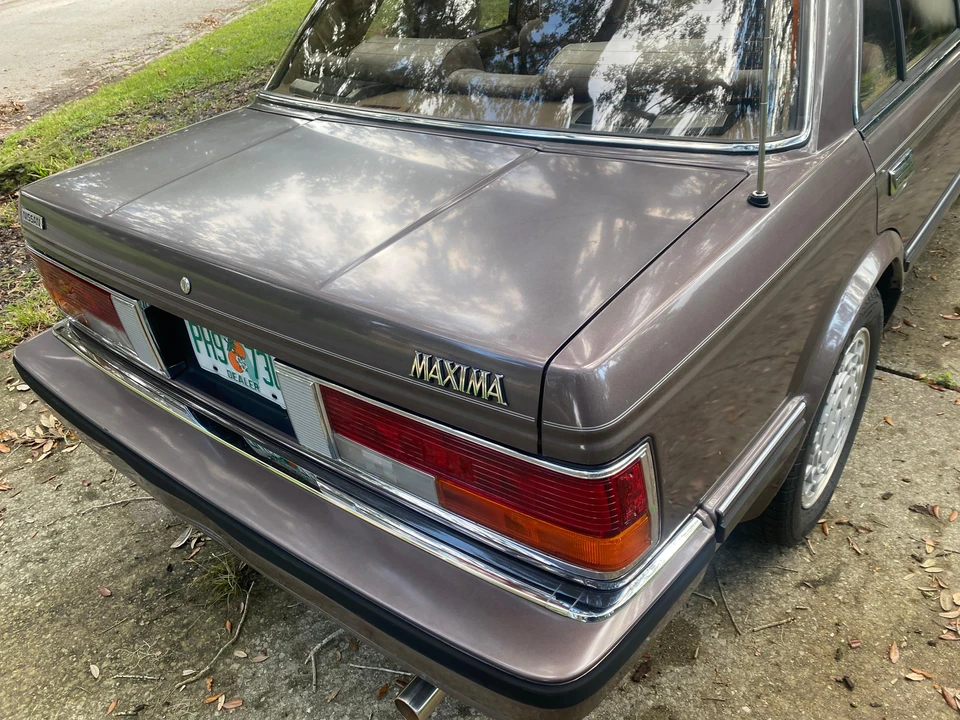1985 Nissan Maxima 2nd Gen - Image 22 of 31