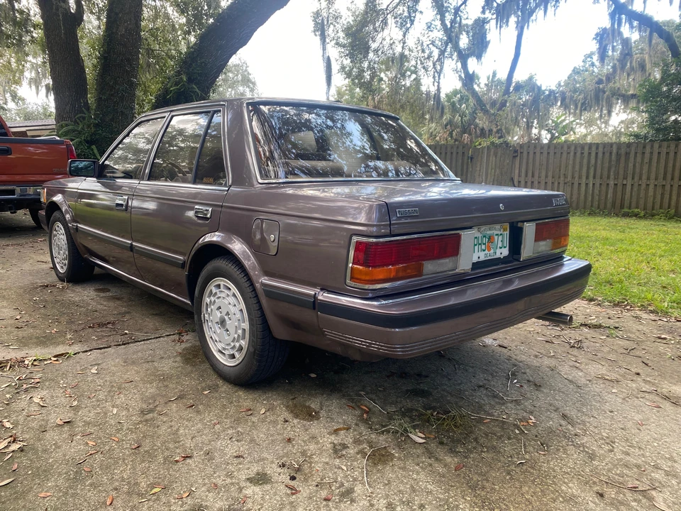 1985 Nissan Maxima 2nd Gen - Image 8 of 31