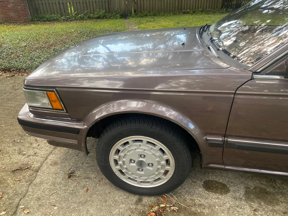 1985 Nissan Maxima 2nd Gen - Image 14 of 31