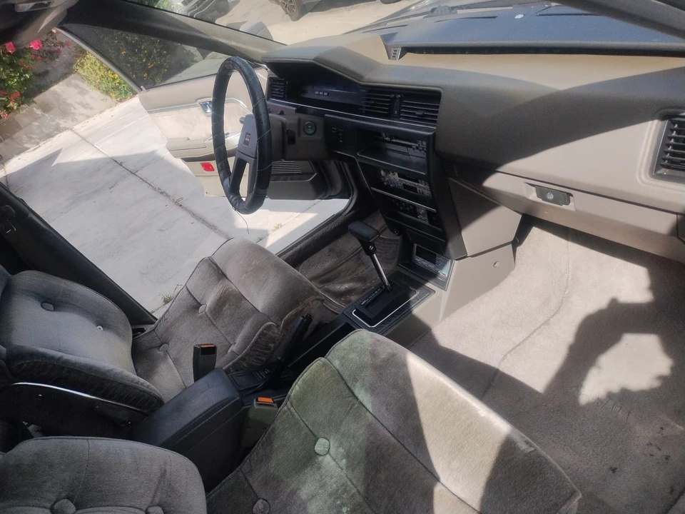 1985 Nissan Maxima 2nd Gen - Image 21 of 30