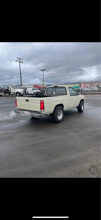 1985 Nissan Frontier - Image 2 of 5