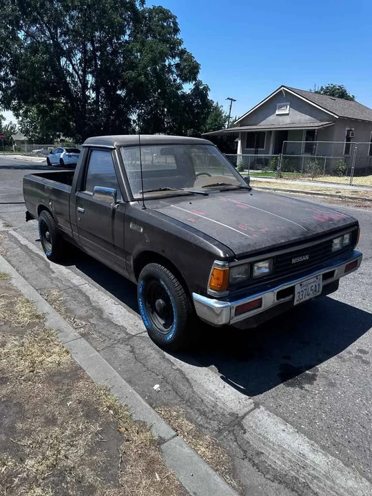1985 Nissan Frontier - Image 5 of 13