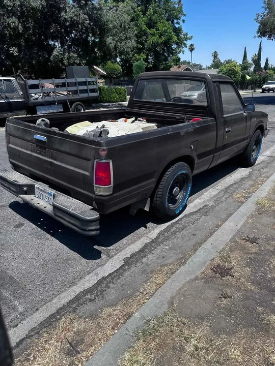 1985 Nissan Frontier - Image 6 of 13