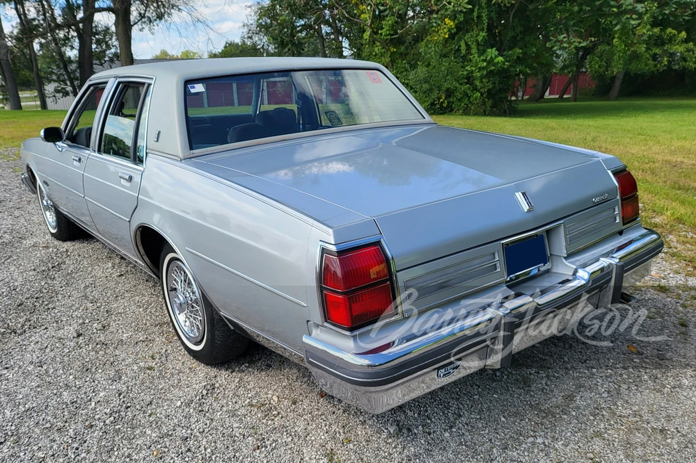 1985 Oldsmobile 88 - Image 7 of 8