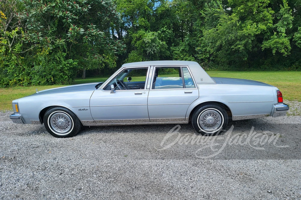 1985 Oldsmobile 88 - Image 8 of 8