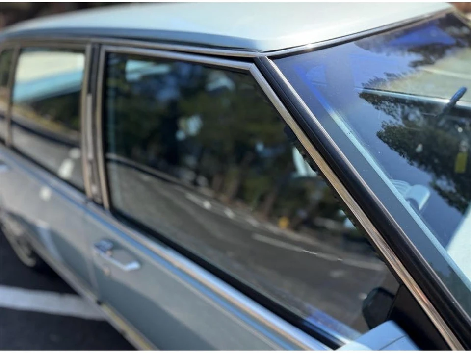 1985 Oldsmobile 98 - Image 13 of 31