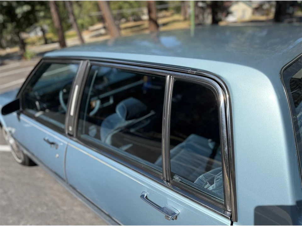 1985 Oldsmobile 98 - Image 21 of 31