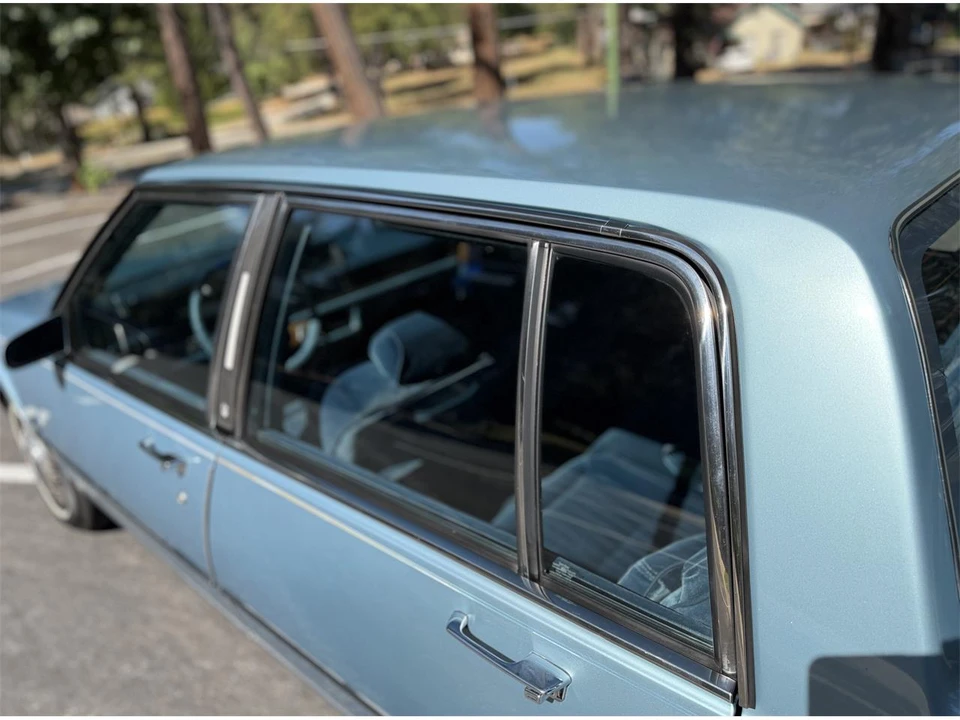 1985 Oldsmobile 98 - Image 21 of 31