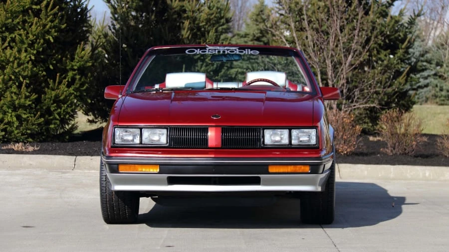 1985 Oldsmobile Calais - Image 14 of 20