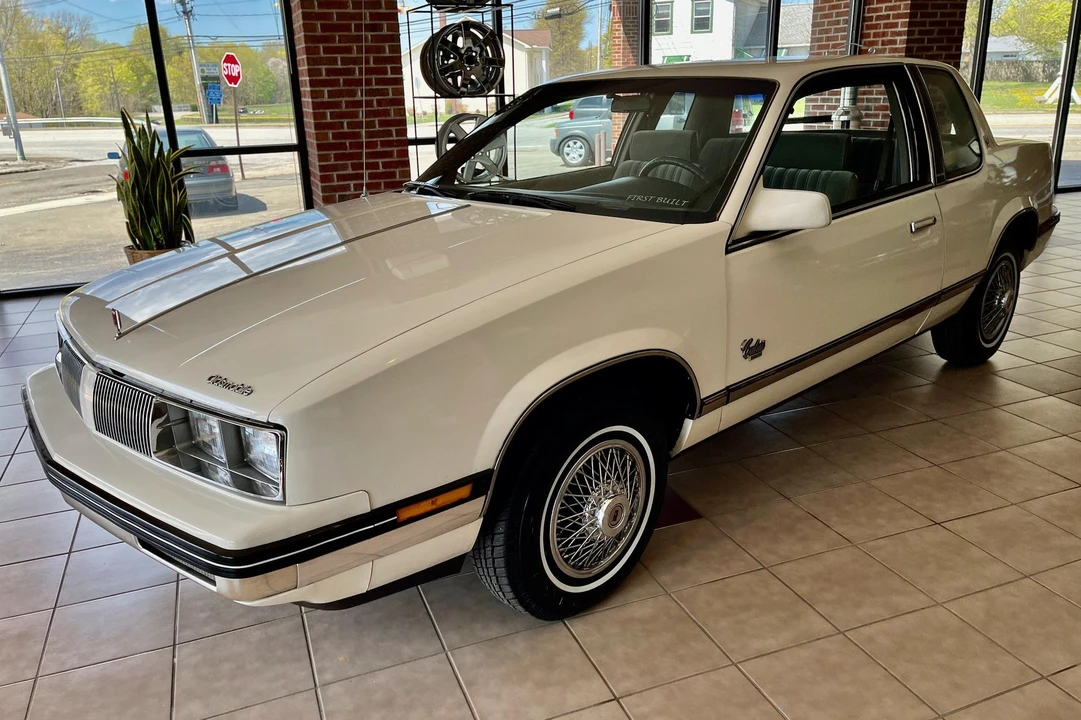 1985 Oldsmobile Calais - Image 4 of 31