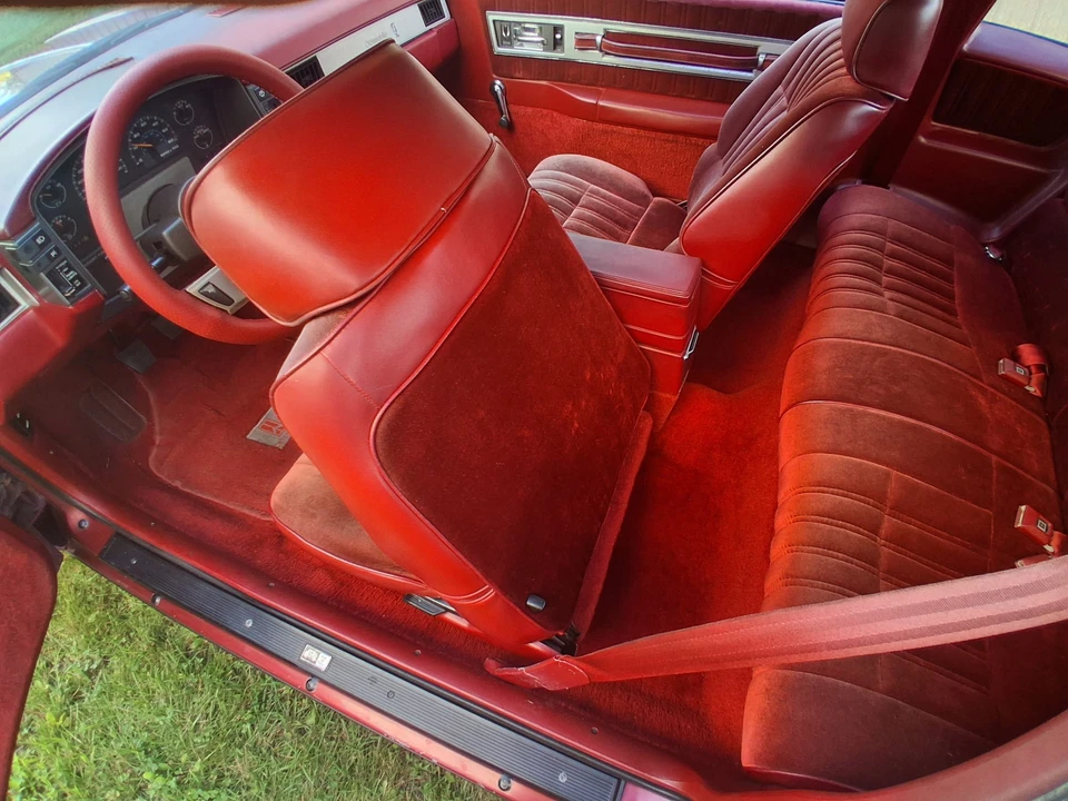 1985 Oldsmobile Calais - Image 31 of 31