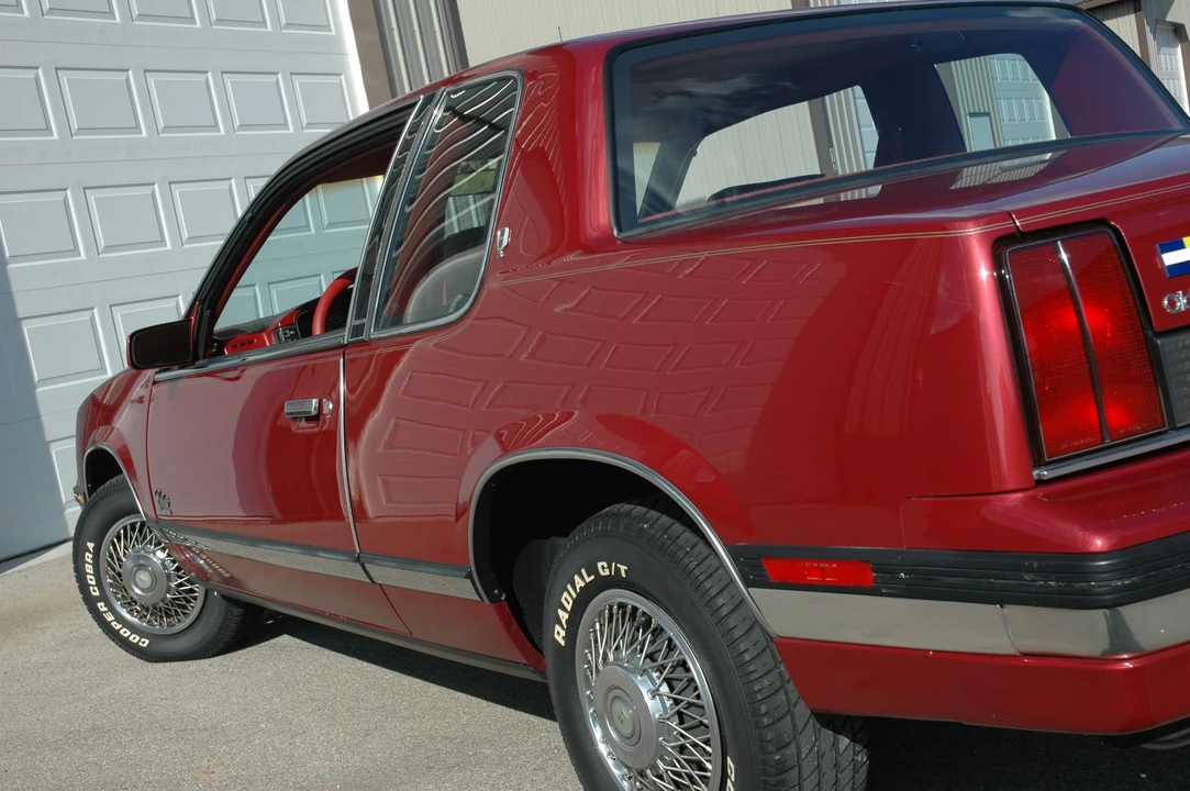 1985 Oldsmobile Calais - Image 18 of 31