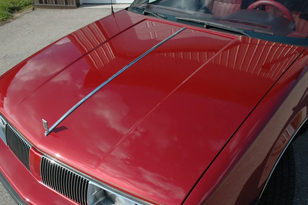1985 Oldsmobile Calais - Image 13 of 31