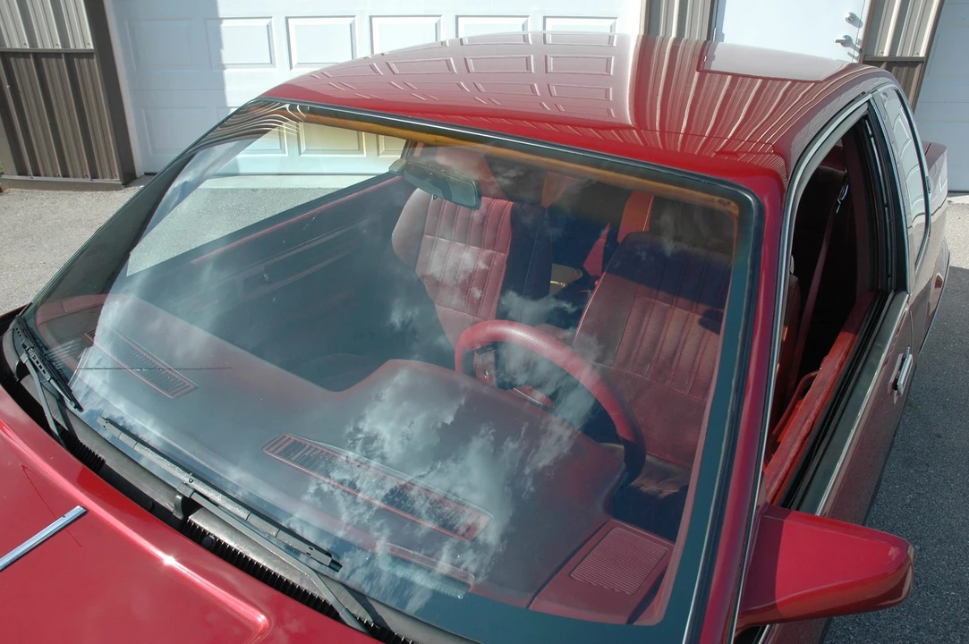 1985 Oldsmobile Calais - Image 19 of 31