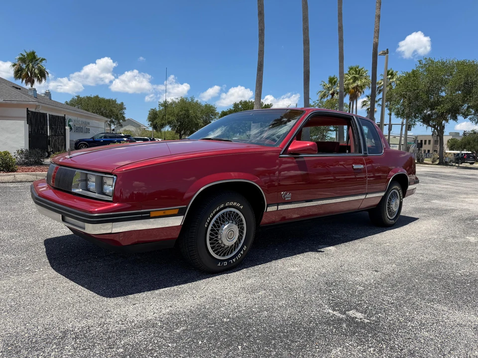 1985 Oldsmobile Calais - Image 12 of 31