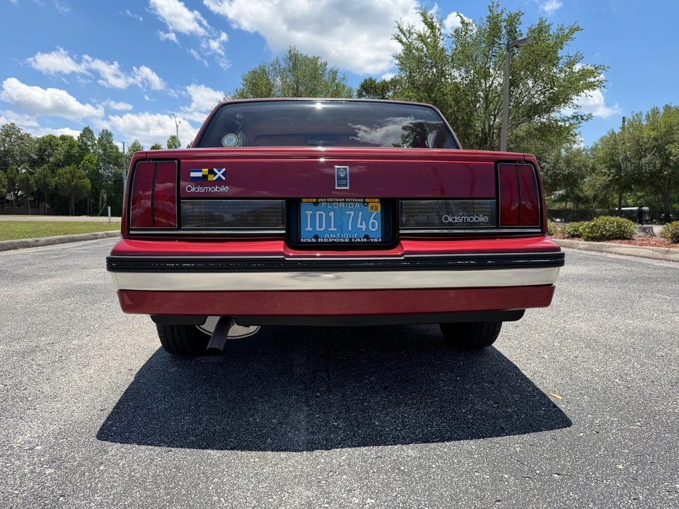 1985 Oldsmobile Calais - Image 21 of 31