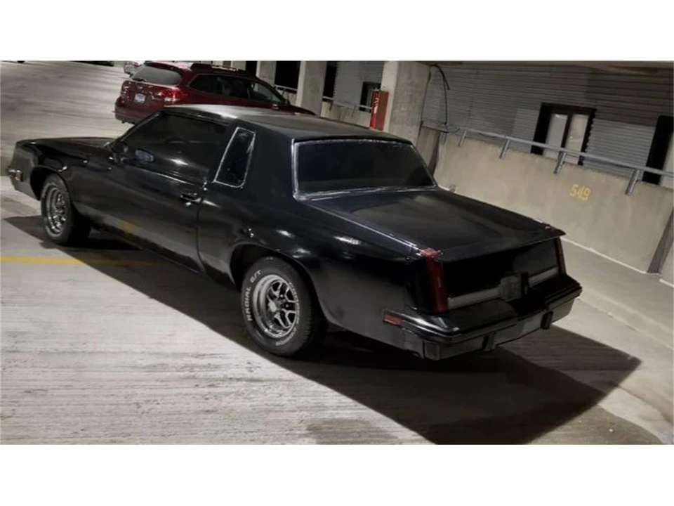 1985 Oldsmobile Cutlass 5th Gen - Image 9 of 12
