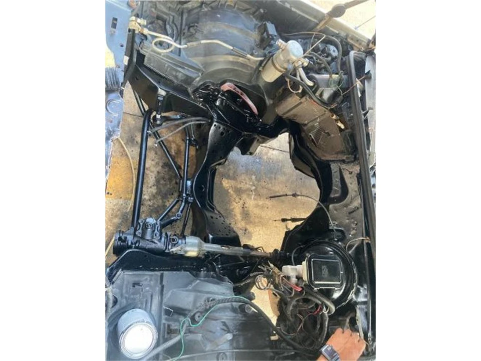 1985 Oldsmobile Cutlass 5th Gen - Image 6 of 12