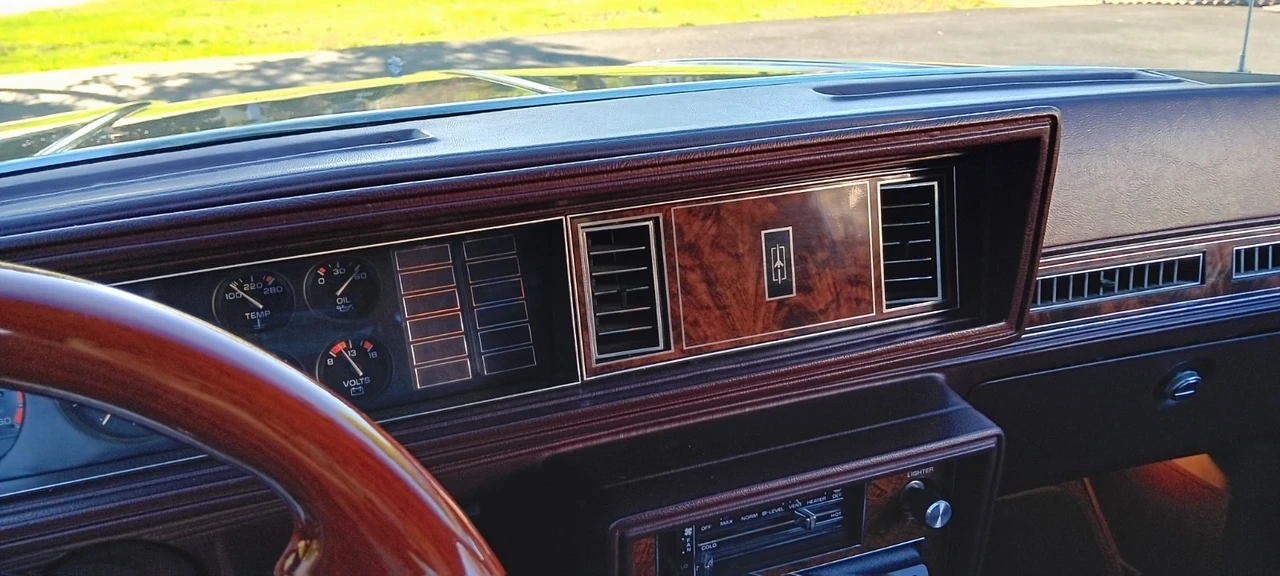 1985 Oldsmobile Cutlass 5th Gen - Image 17 of 21