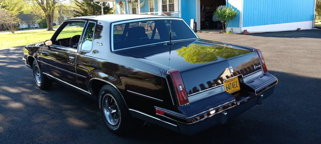 1985 Oldsmobile Cutlass 5th Gen - Image 4 of 21