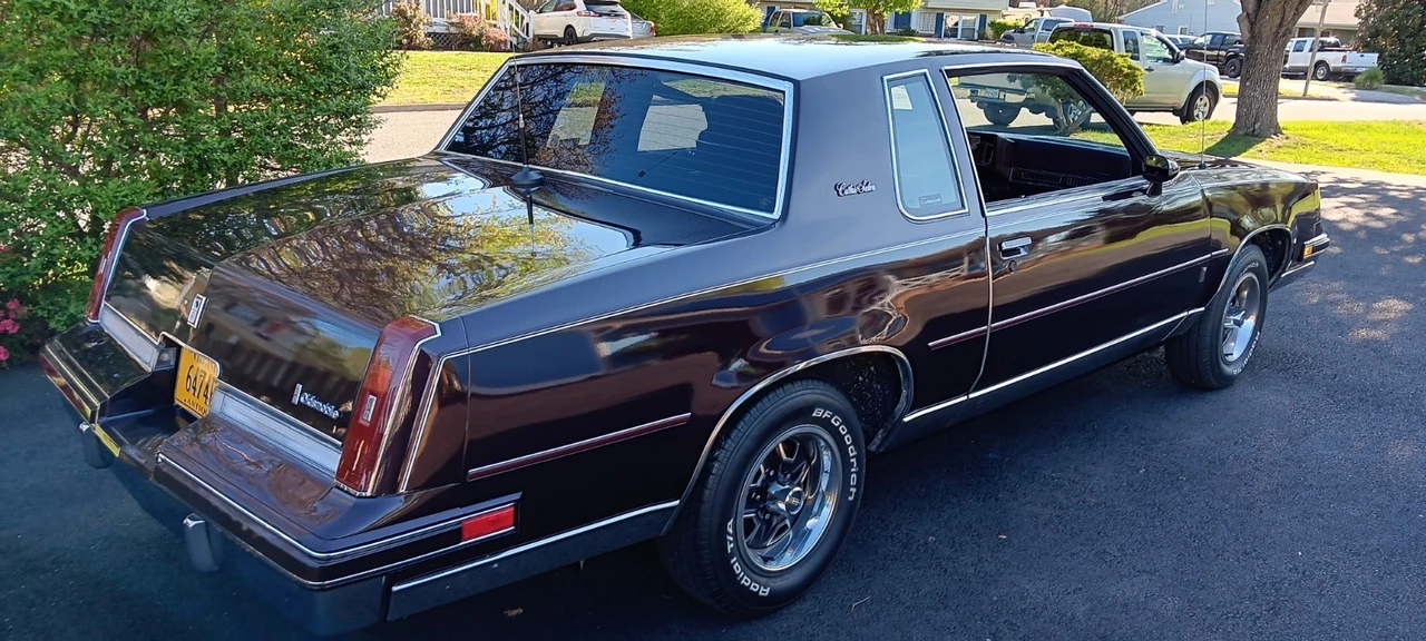 1985 Oldsmobile Cutlass 5th Gen - Image 5 of 21
