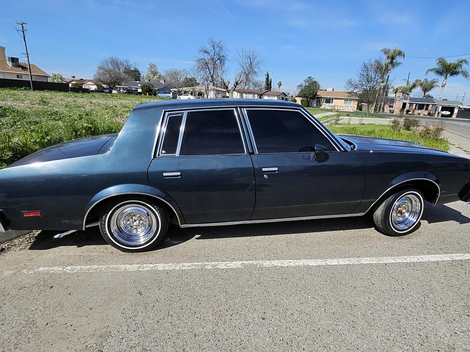 1985 Oldsmobile Cutlass 5th Gen - Image 4 of 14
