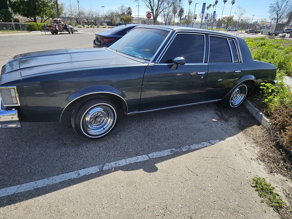 1985 Oldsmobile Cutlass 5th Gen - Image 4 of 12