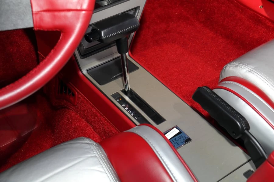 1985 Oldsmobile Calais - Image 25 of 30