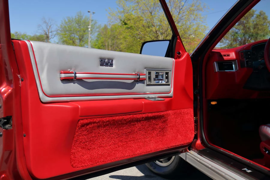 1985 Oldsmobile Calais - Image 22 of 30