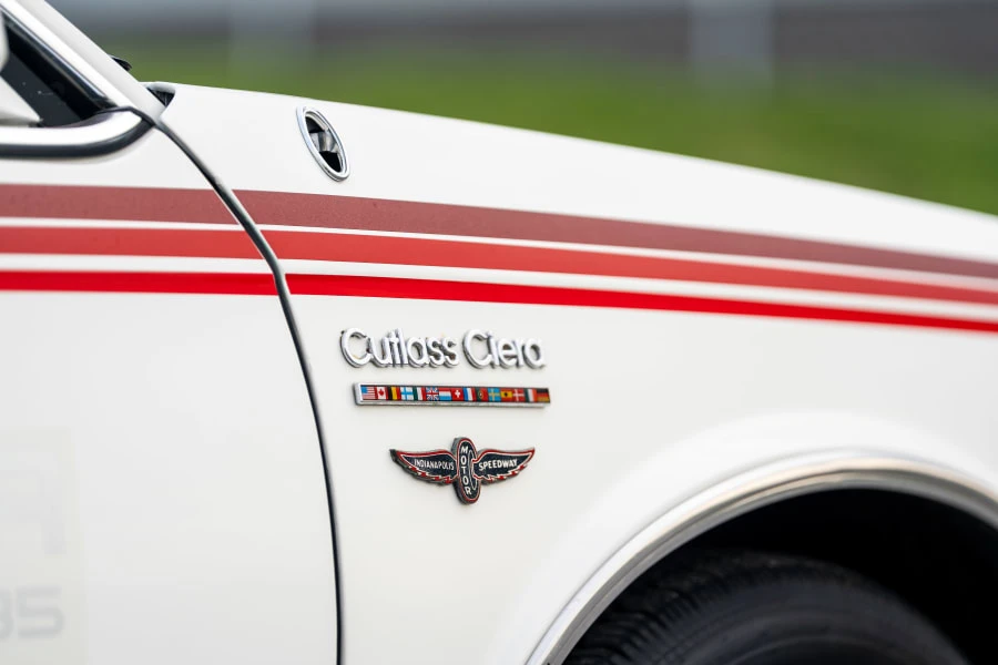 1985 Oldsmobile Cutlass Ciera - Image 11 of 30