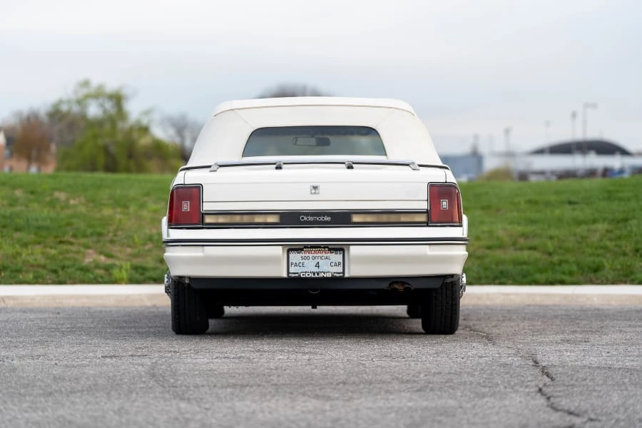 1985 Oldsmobile Cutlass Ciera - Image 5 of 30