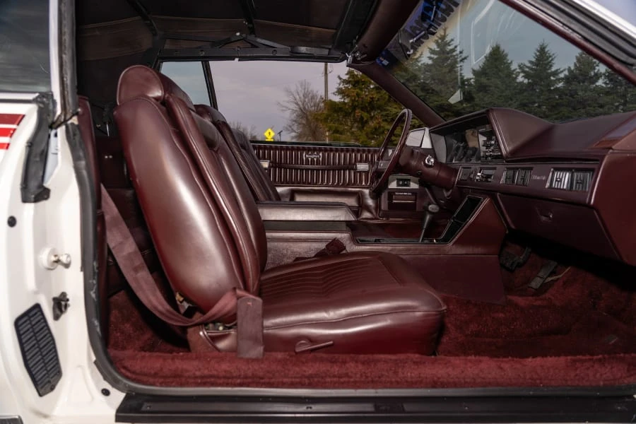 1985 Oldsmobile Cutlass Ciera - Image 18 of 30