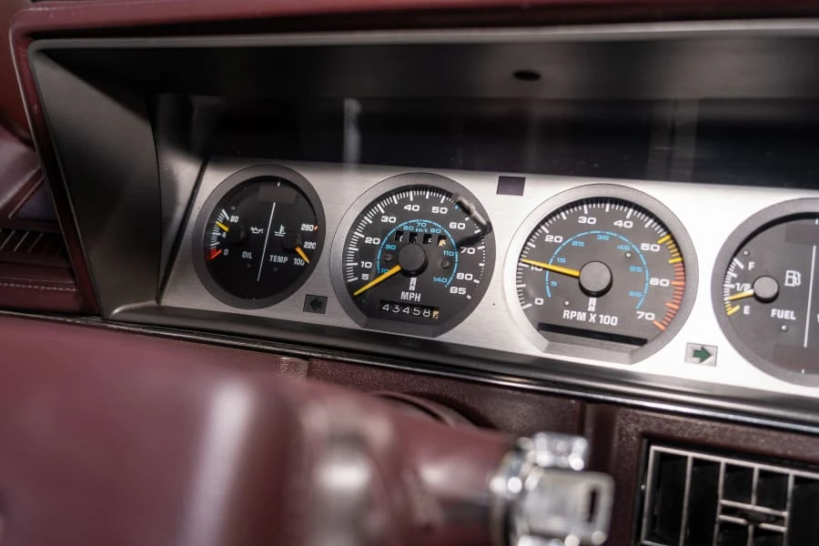 1985 Oldsmobile Cutlass Ciera - Image 22 of 30