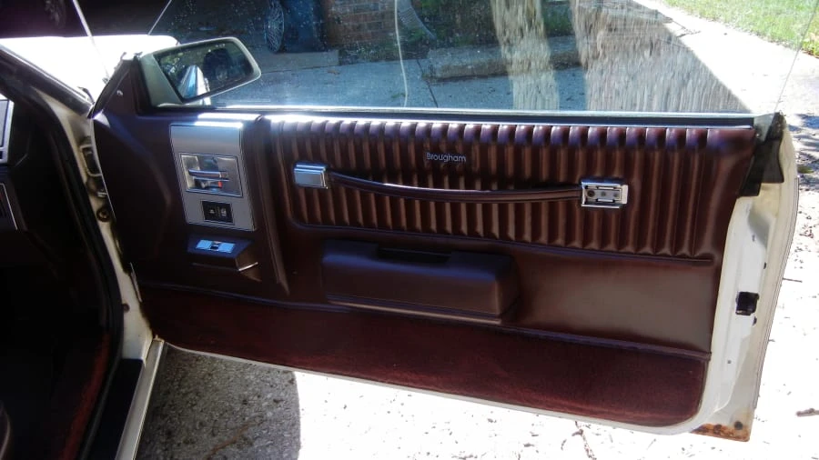 1985 Oldsmobile Cutlass Ciera - Image 7 of 9