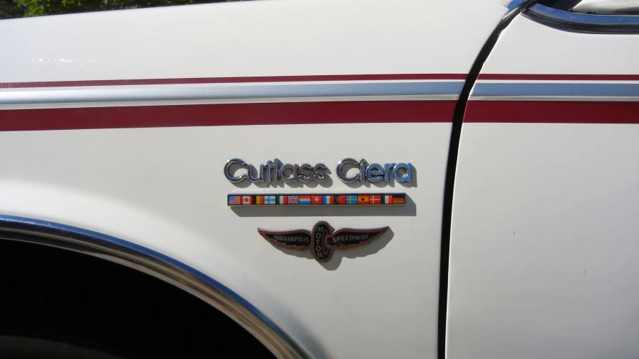 1985 Oldsmobile Cutlass Ciera - Image 9 of 9
